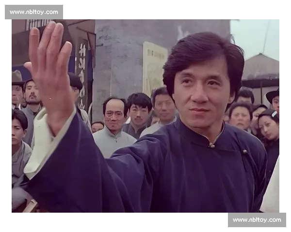 成龙重启成家班招募：四十载搏命精神待续新篇